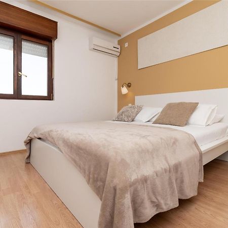 Apartments Per Marina Extérieur photo